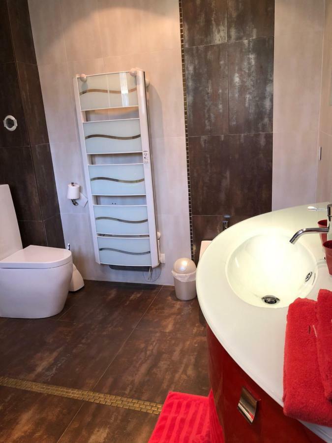 Les Lauriers Roses Hotel Bourg-les-Valence Luaran gambar